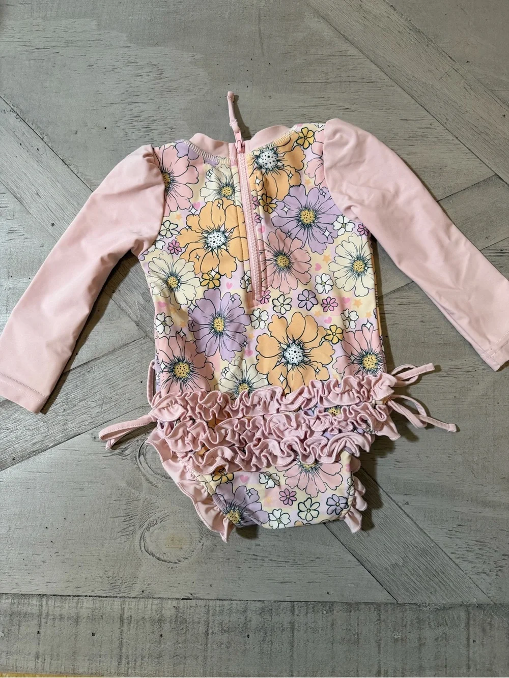 Caden Lane Pink Retro Floral Long-Sleeve One-Piece zip up ruffle butt 12-18m GUC